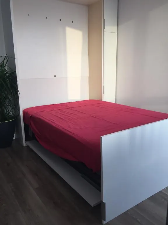 Apartamento Playa Algaida Sitio de Calahonda 0*,